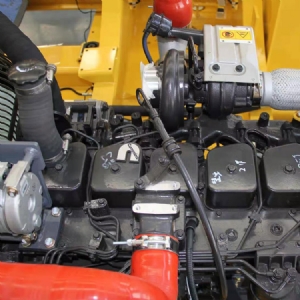 215履帶挖掘機(jī)