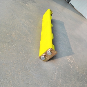 挖掘機(jī)履帶橡膠板