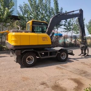 100型輪式抓木機(jī)