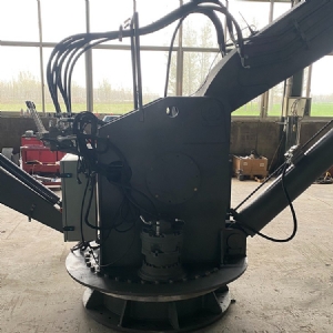 船用長臂打撈機(jī)